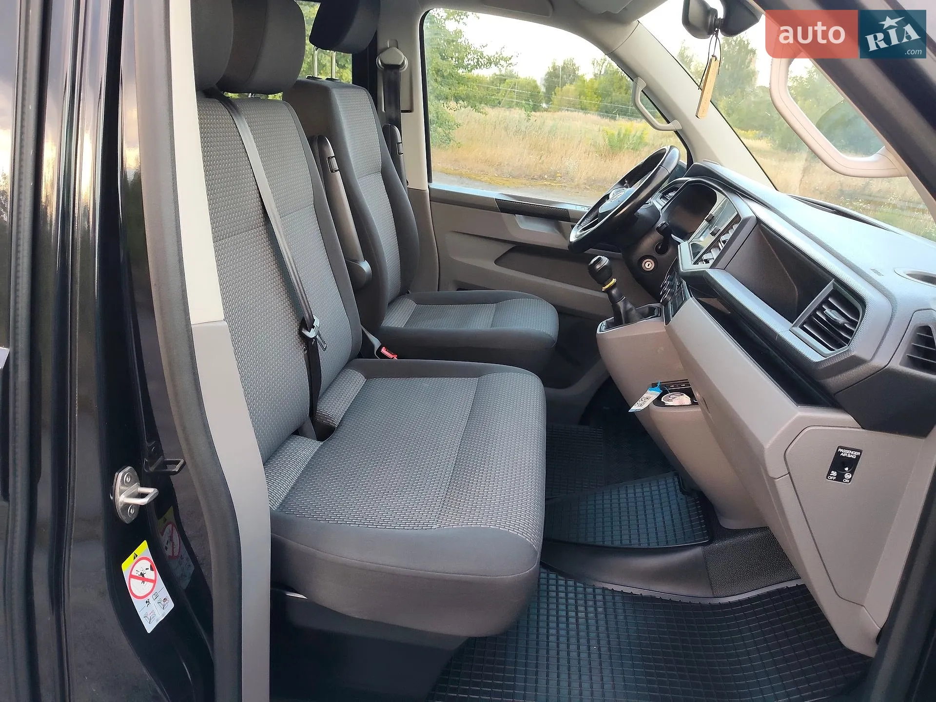 2019 Volkswagen Transporter - мініатюра 17