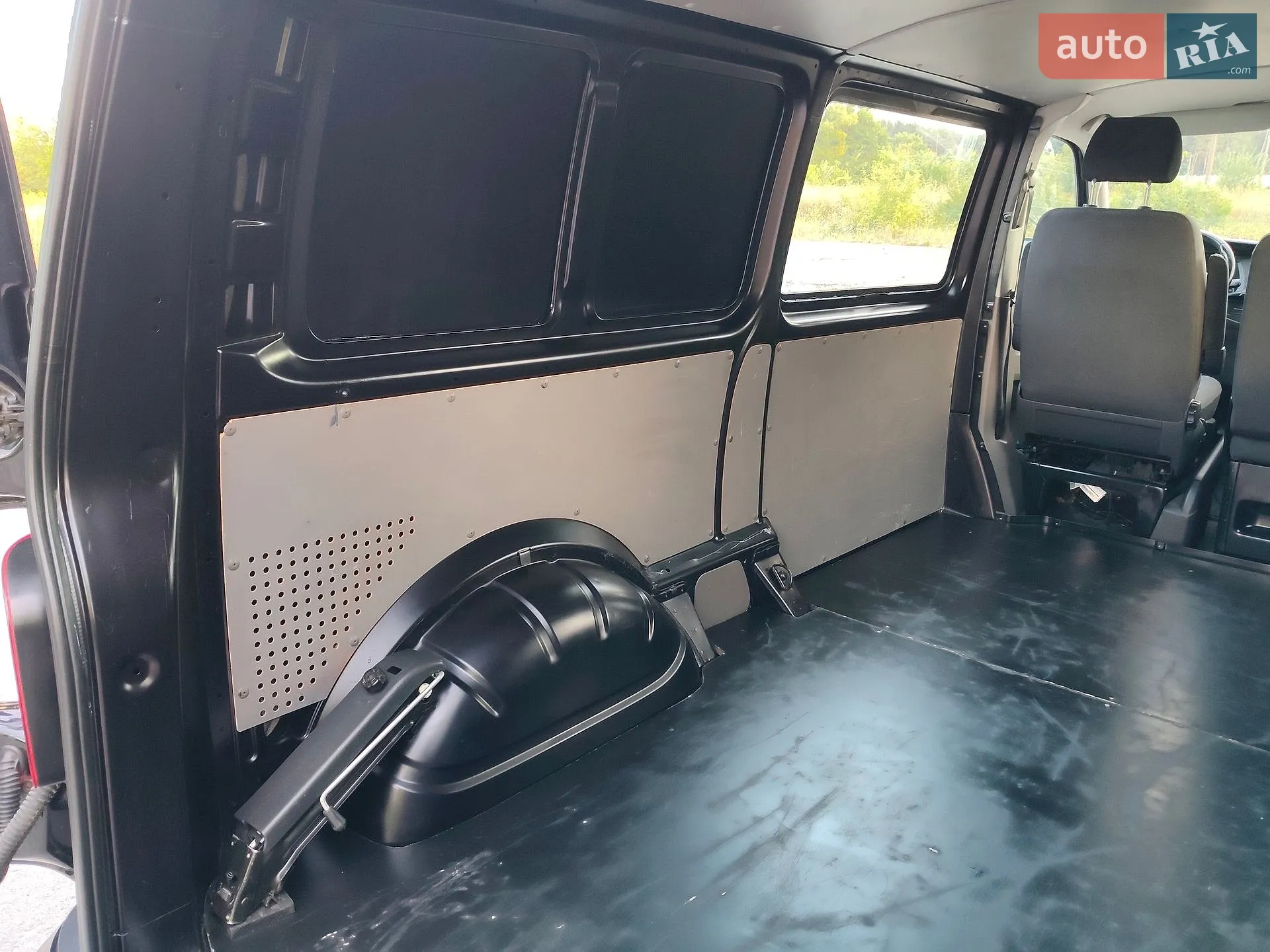 2019 Volkswagen Transporter - мініатюра 23