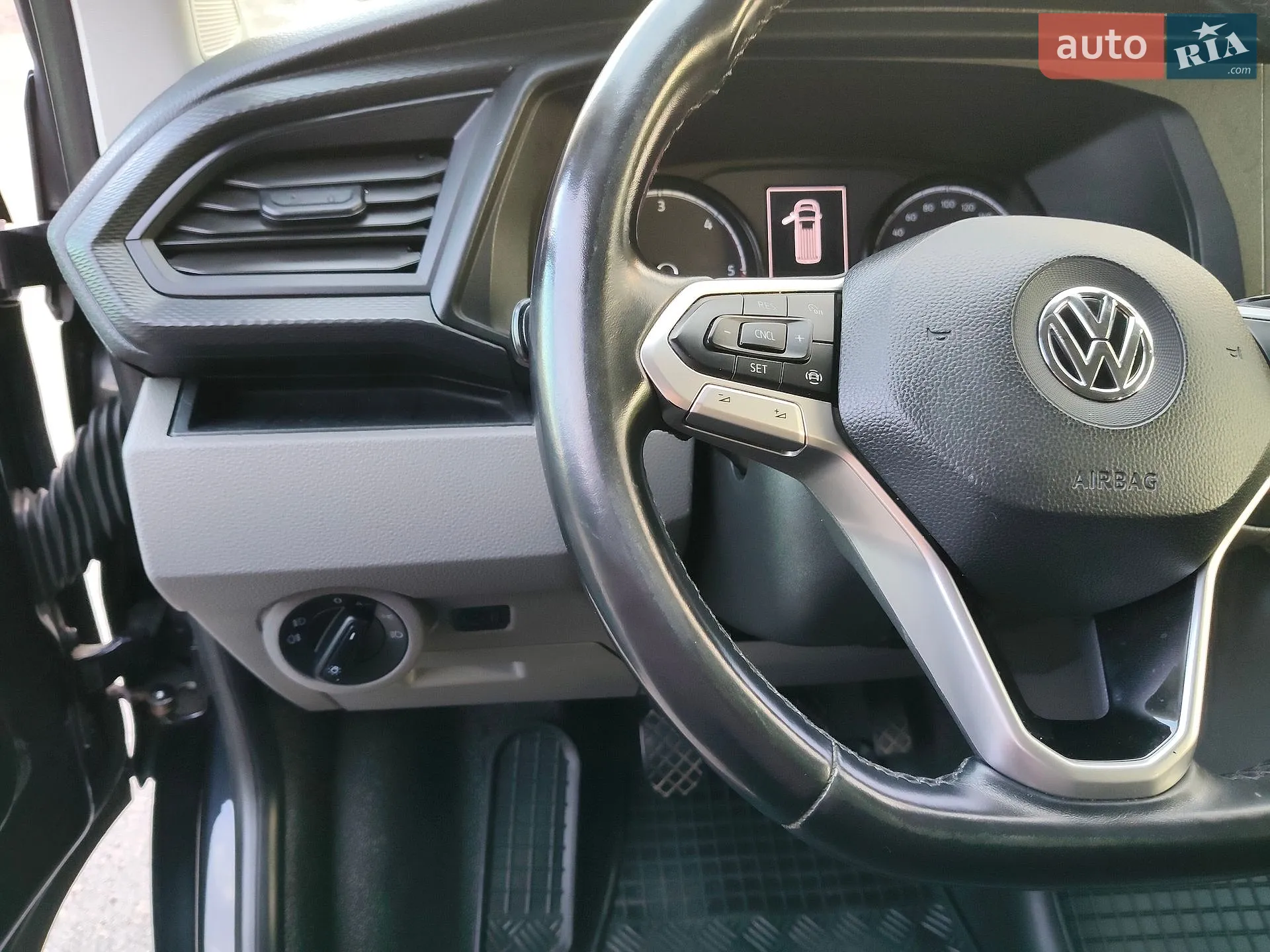 2019 Volkswagen Transporter - мініатюра 29