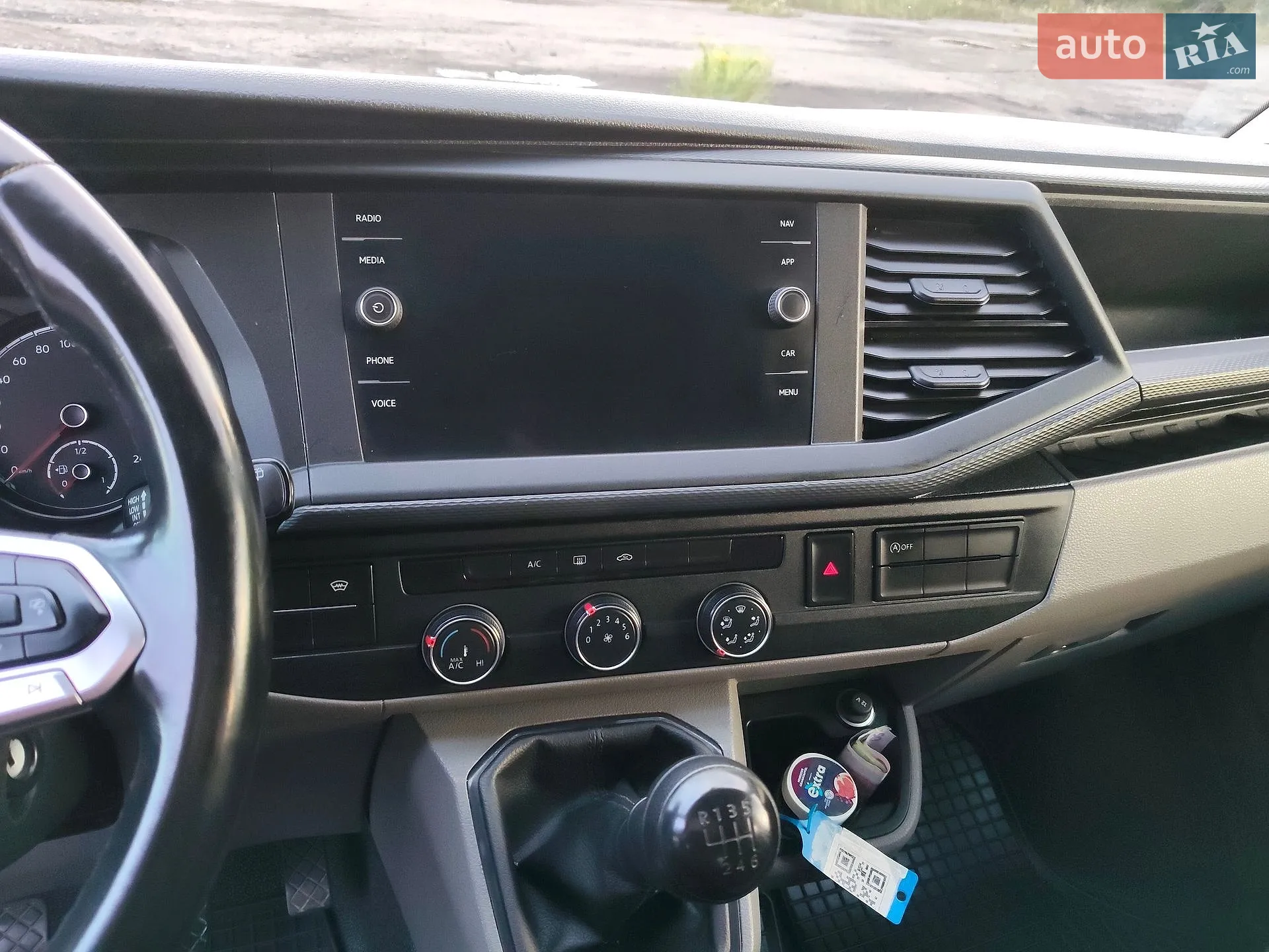 2019 Volkswagen Transporter - мініатюра 31
