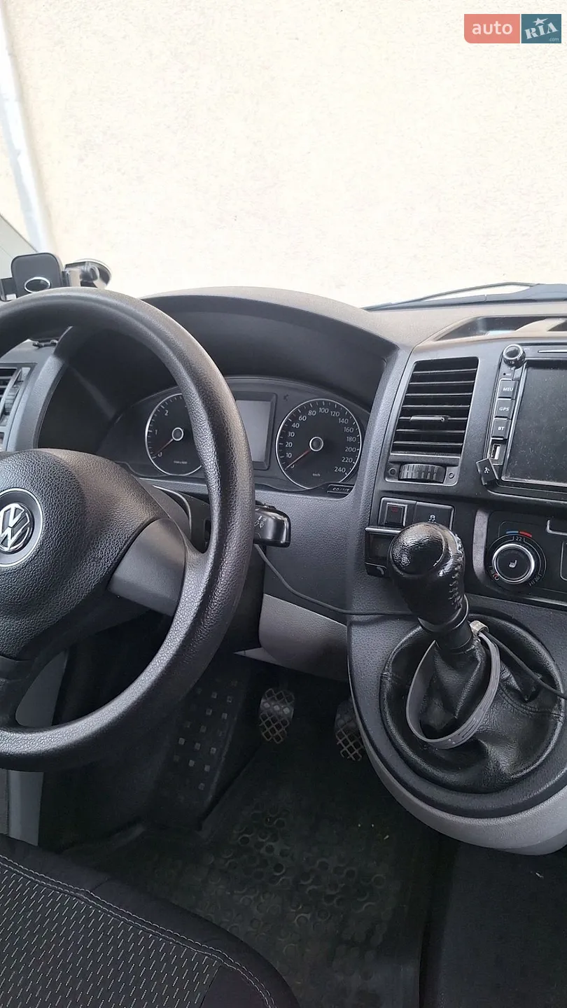 2010 Volkswagen Transporter - мініатюра 13