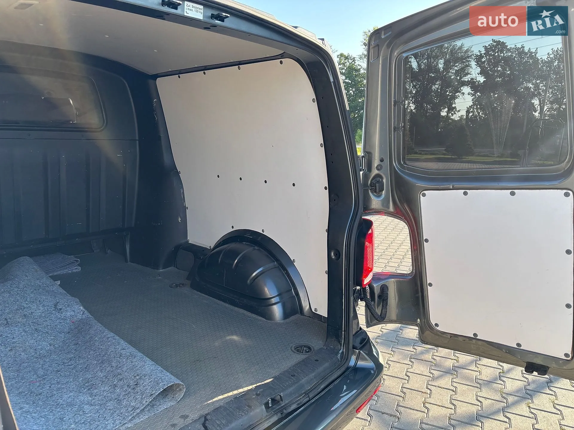 2019 Volkswagen Transporter - мініатюра 10