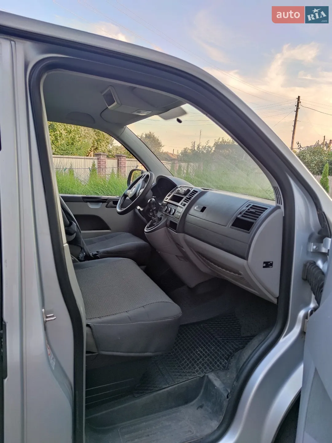 2010 Volkswagen Transporter - мініатюра 6