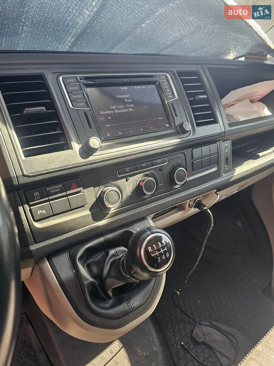 2015 Volkswagen Transporter - мініатюра 16