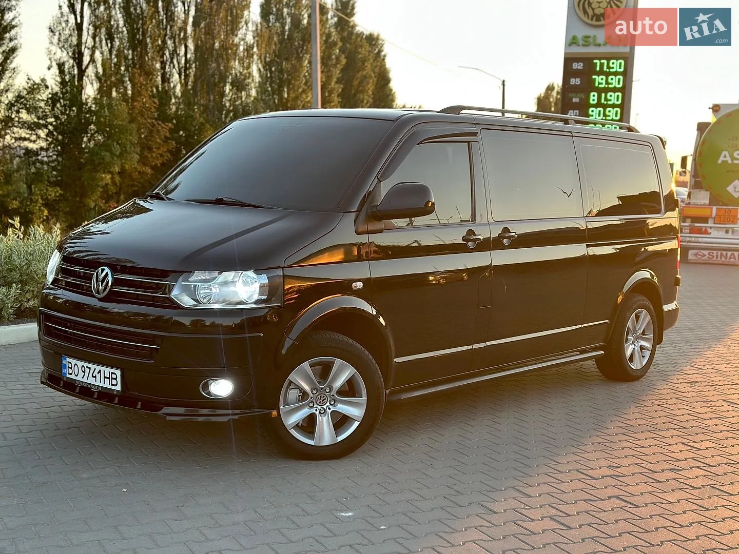 2012 Volkswagen Transporter - фото 1