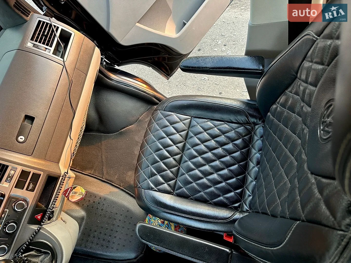 2012 Volkswagen Transporter - мініатюра 33