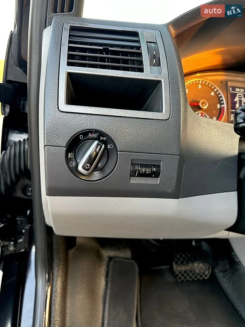 2012 Volkswagen Transporter - мініатюра 37