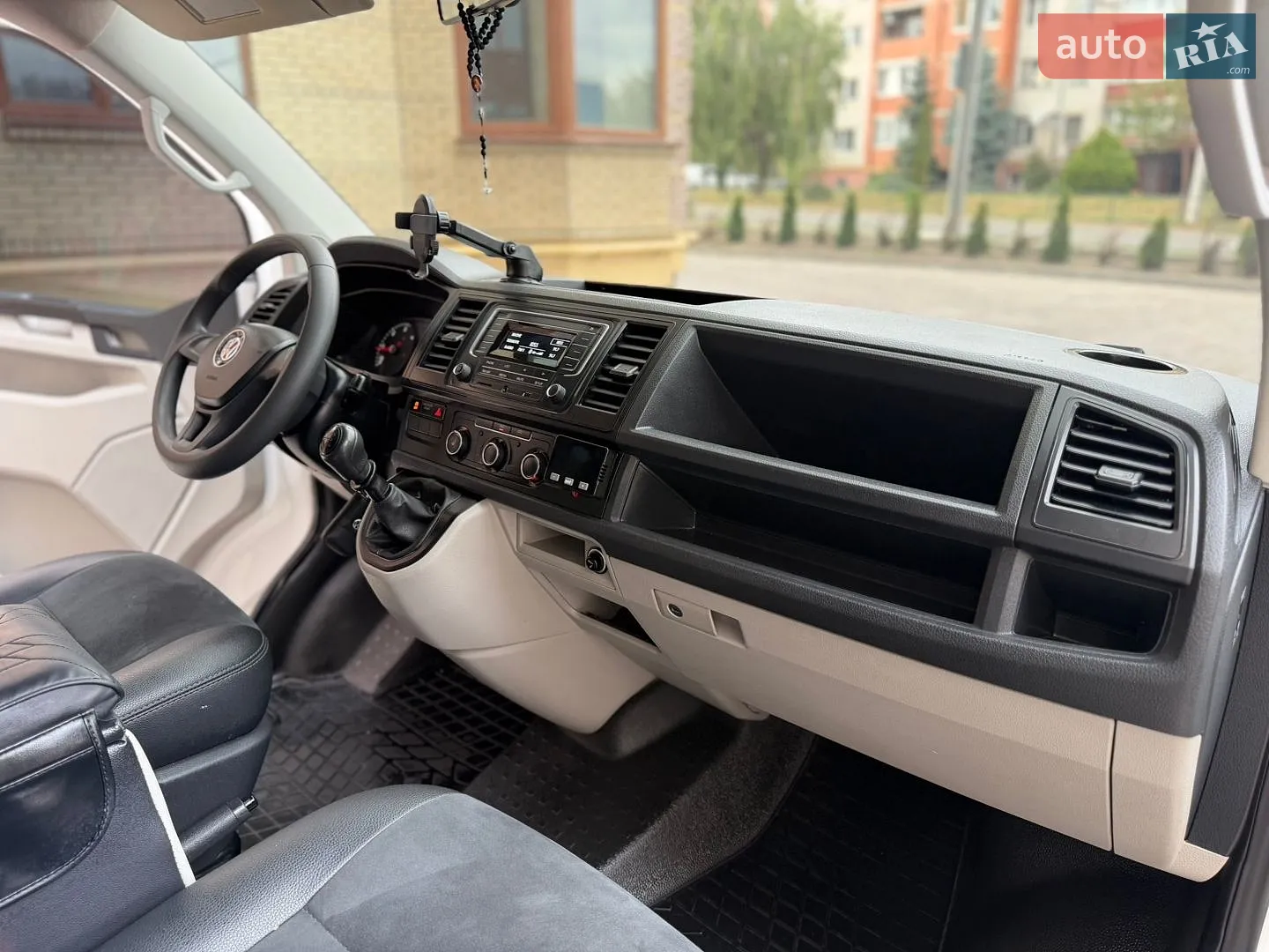 2016 Volkswagen Transporter - мініатюра 26