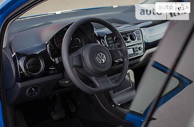 Хэтчбек Volkswagen Up 2015 в Херсоне