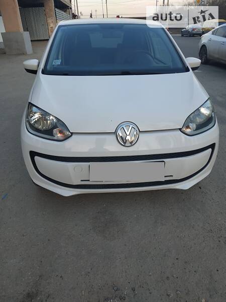 Хетчбек Volkswagen Up 2012 в Харкові