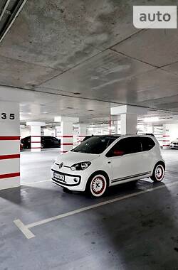 Седан Volkswagen Up 2013 в Одессе