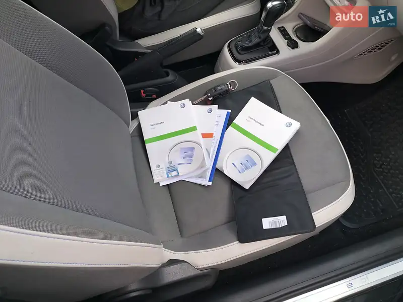 Хэтчбек Volkswagen Up 2014 в Владимире документ