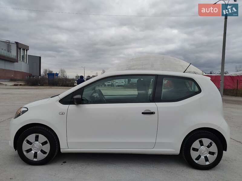 Хэтчбек Volkswagen Up 2015 в Киеве