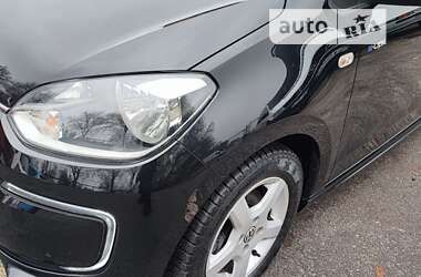 Хэтчбек Volkswagen Up 2014 в 