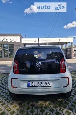 Хетчбек Volkswagen Up 2015 в Тернополі
