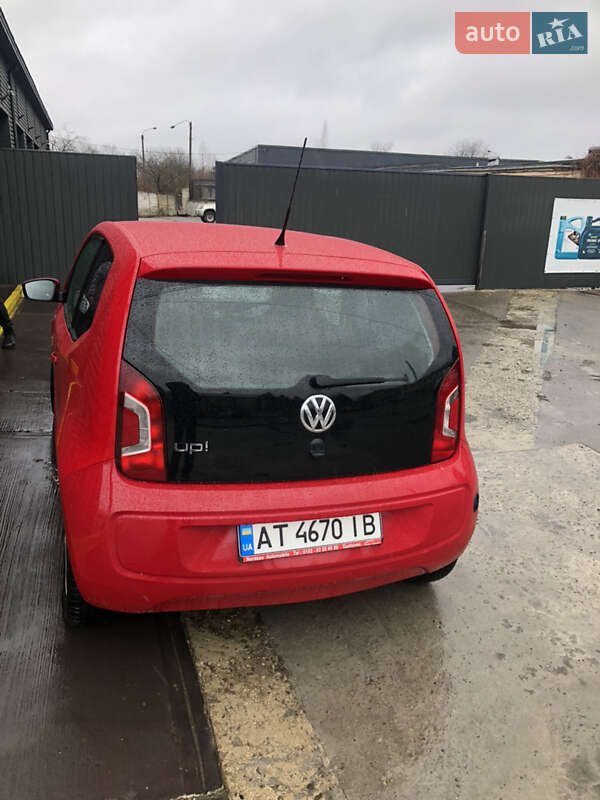 Volkswagen Up 2012