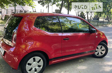 Хэтчбек Volkswagen Up 2012 в Киеве