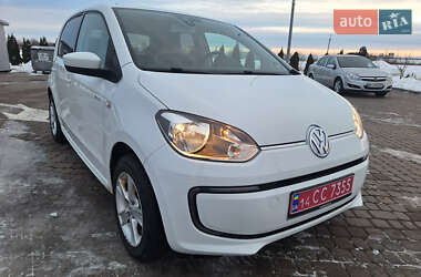 Хетчбек Volkswagen Up 2014 в Городку