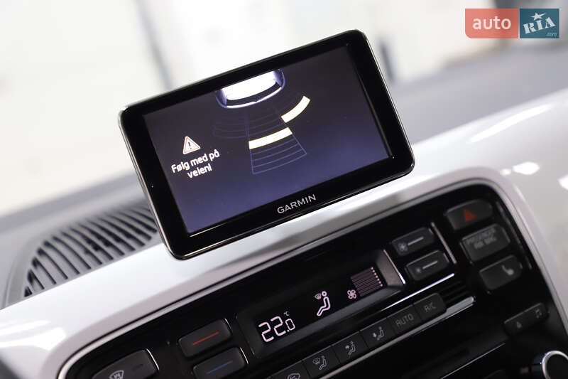 Хэтчбек Volkswagen Up 2014 в Дрогобыче