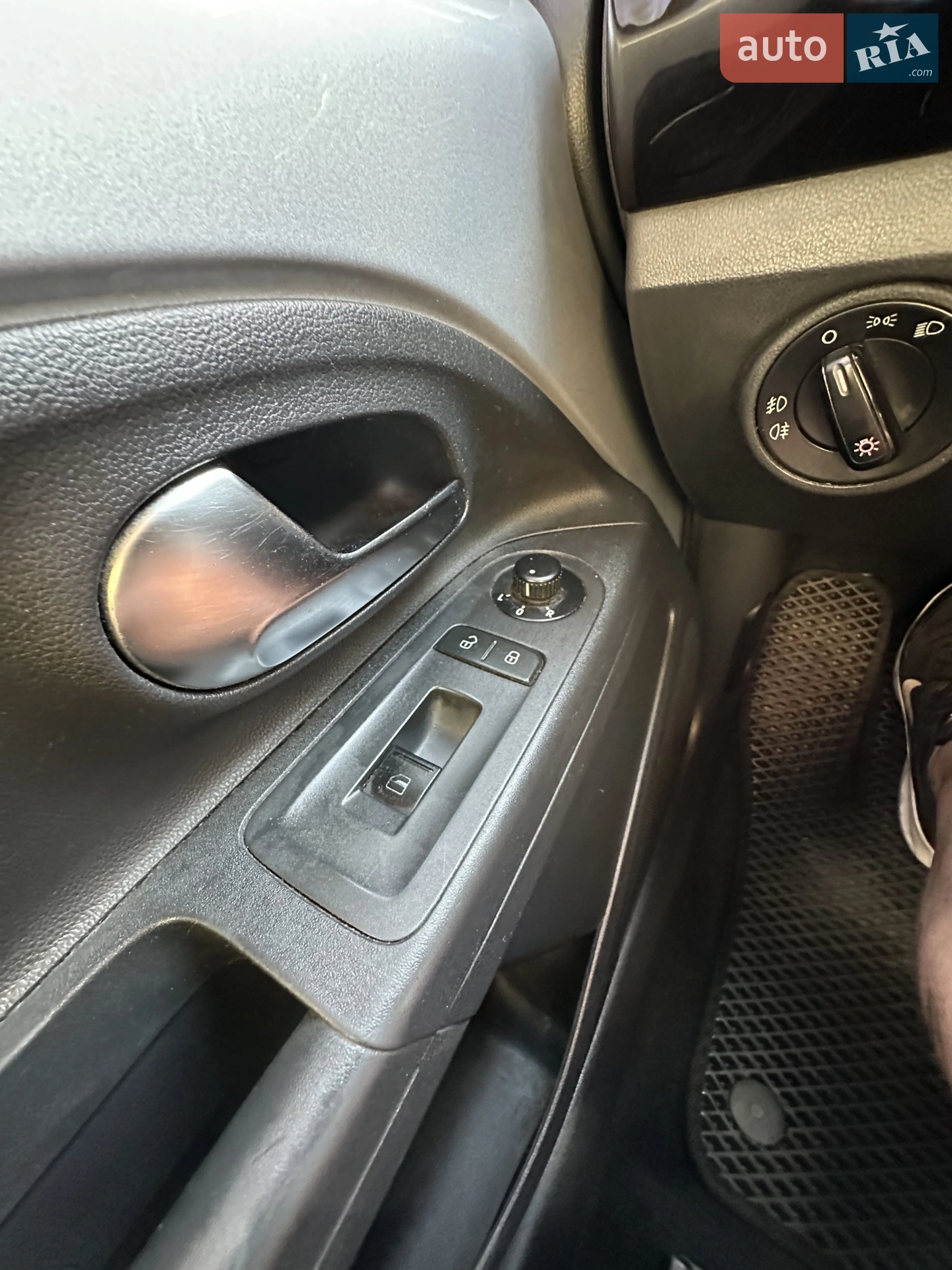 2014 Volkswagen up! - мініатюра 29