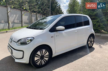 Хетчбек Volkswagen Up 2014 в 