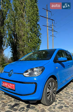 Хэтчбек Volkswagen Up 2014 в Киеве