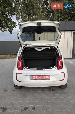 Хэтчбек Volkswagen Up 2015 в 