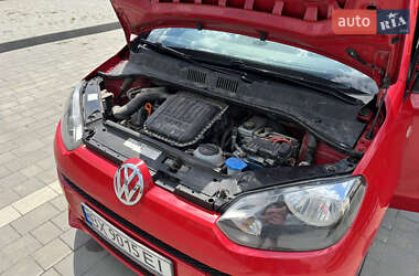 Хэтчбек Volkswagen Up 2011 в 