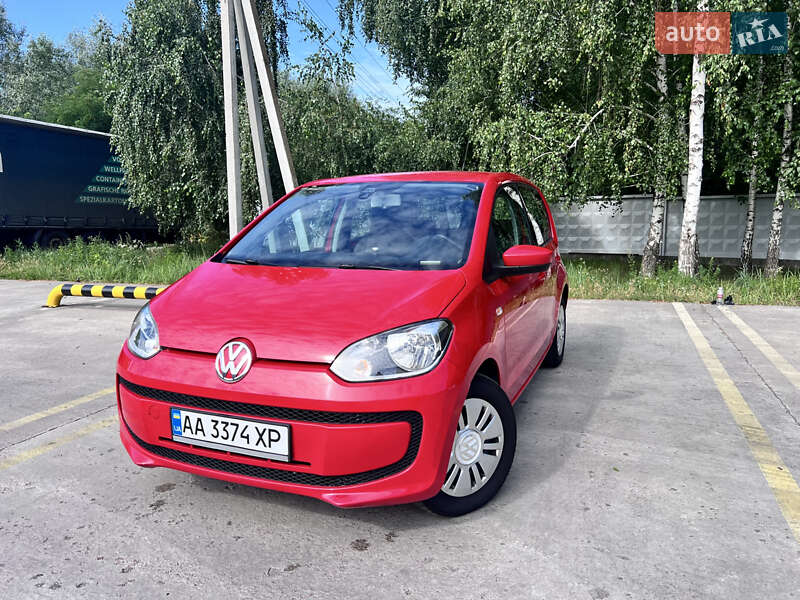Хетчбек Volkswagen Up 2013 в Києві