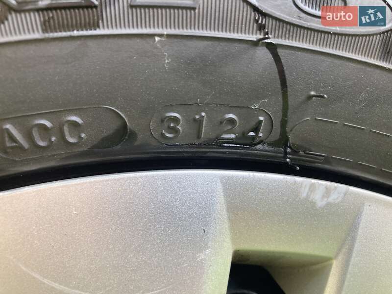 Хэтчбек Volkswagen Up 2013 в Львове