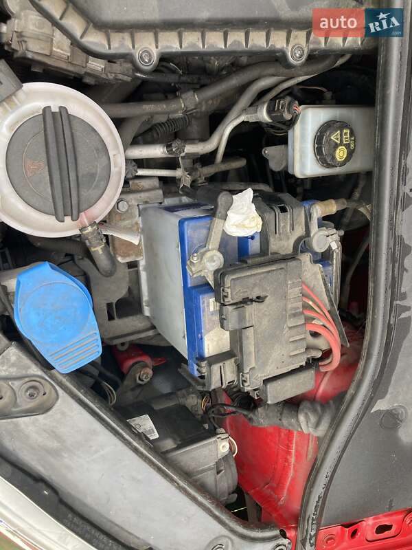 Хэтчбек Volkswagen Up 2013 в Львове