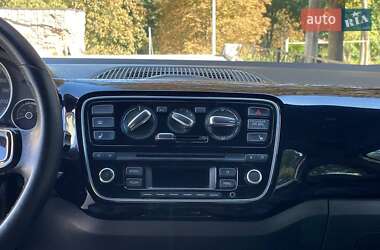 Хетчбек Volkswagen Up 2016 в  фото 26 Хетчбек Volkswagen Up 2016 в