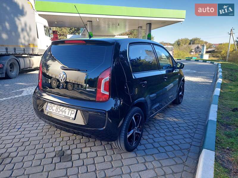 Хэтчбек Volkswagen Up 2014 в Бродах фото 7 Хэтчбек Volkswagen Up 2014 в Бродах