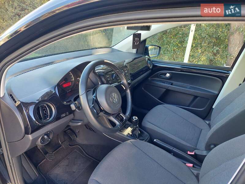 Хэтчбек Volkswagen Up 2014 в Бродах фото 17 Хэтчбек Volkswagen Up 2014 в Бродах