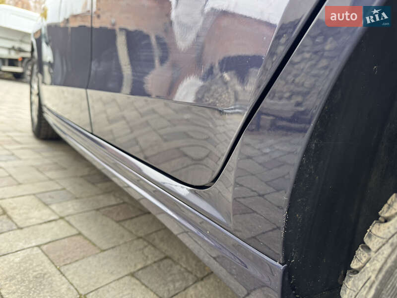 Хетчбек Volkswagen Up 2015 в Тернополі