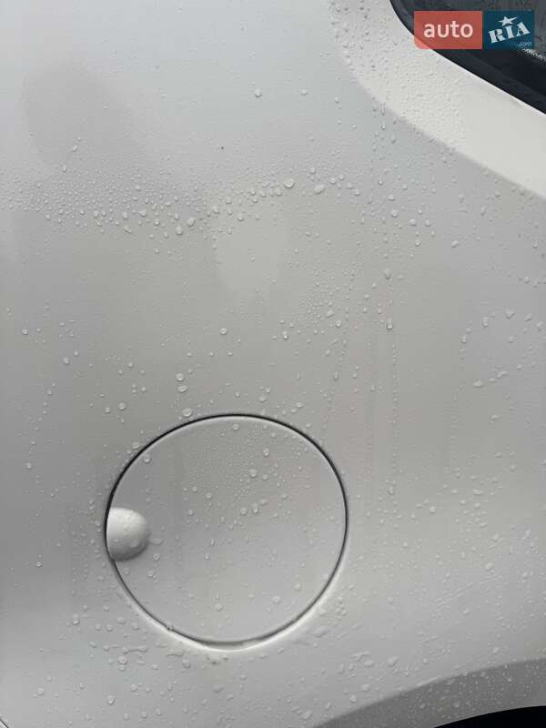 Хэтчбек Volkswagen Up 2013 в Черкассах