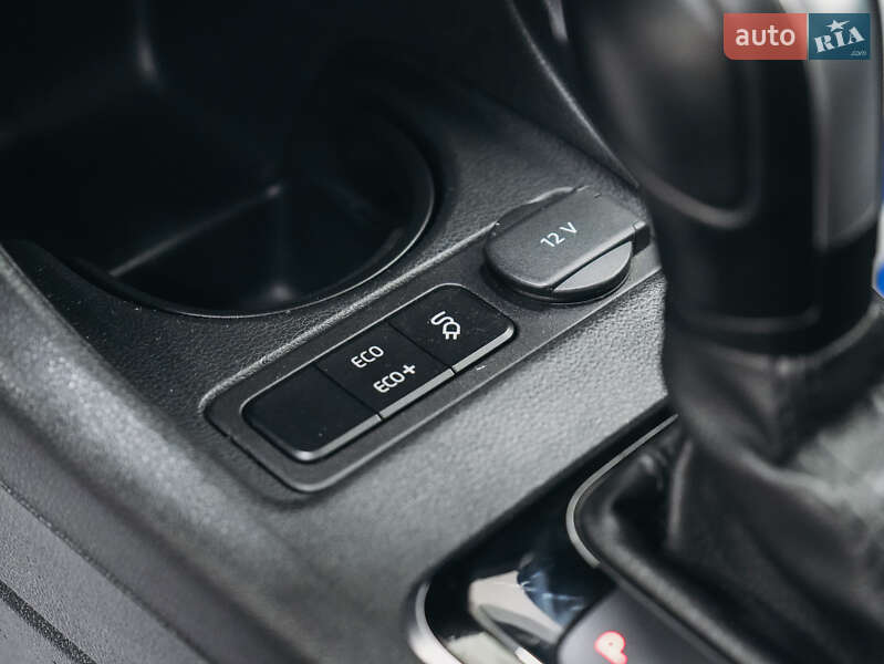 Хэтчбек Volkswagen Up 2020 в Львове