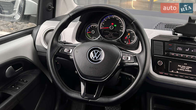 Хэтчбек Volkswagen Up 2020 в Львове