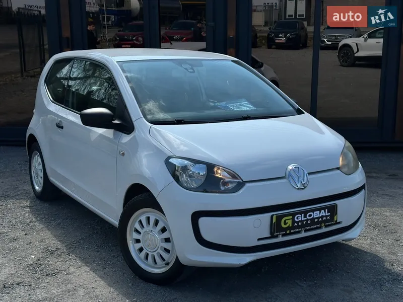 Volkswagen Up