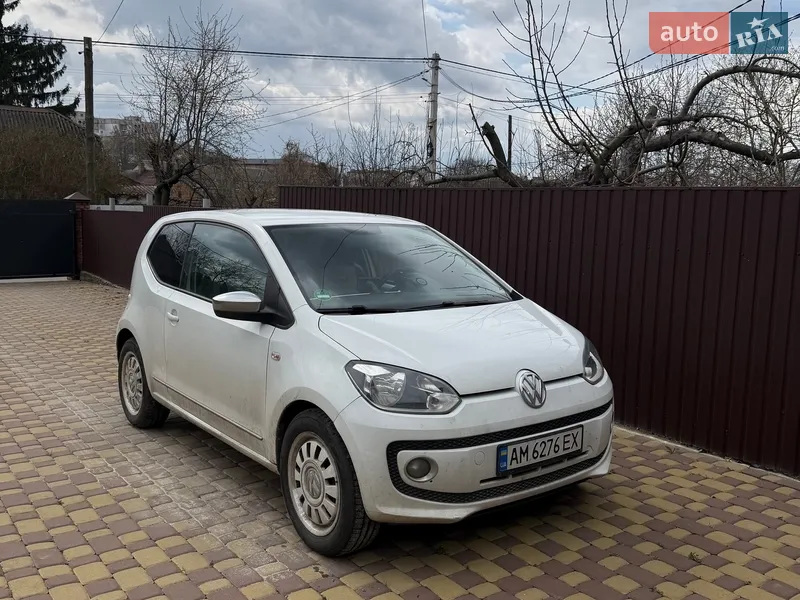 Volkswagen Up 2012