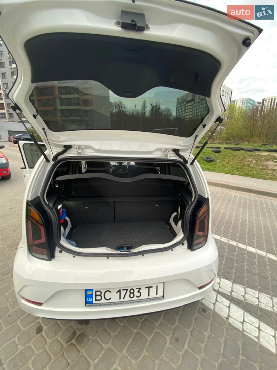 2016 Volkswagen up! - мініатюра 6