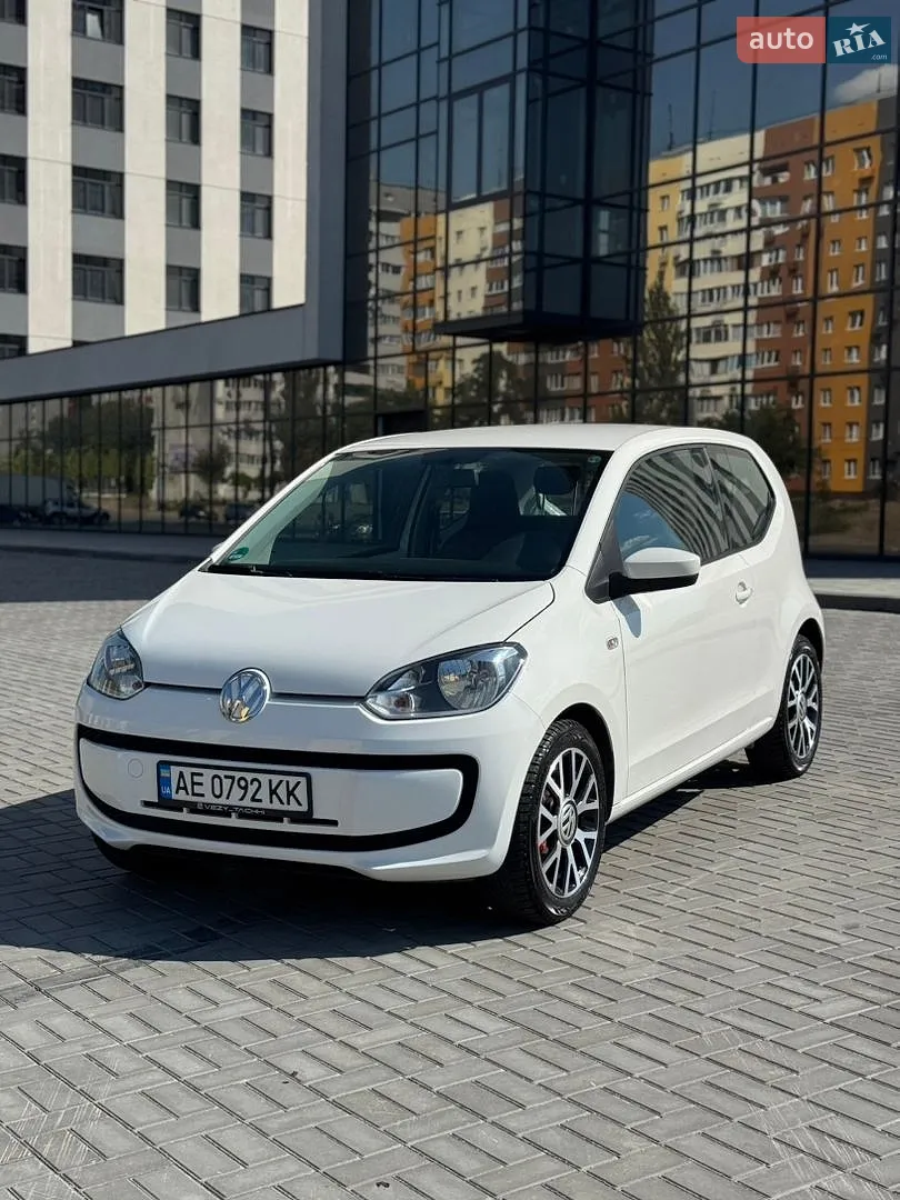 Volkswagen Up 2015