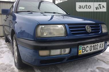 Седан Volkswagen Vento 1998 в Яворові