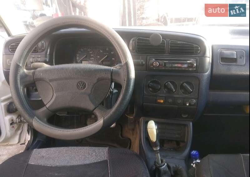 Седан Volkswagen Vento 1993 в Днепре