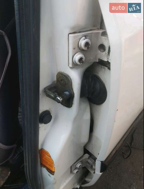 Седан Volkswagen Vento 1993 в Днепре