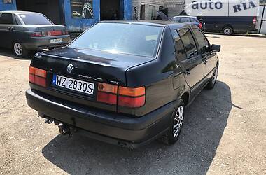 Седан Volkswagen Vento 1996 в Галиче