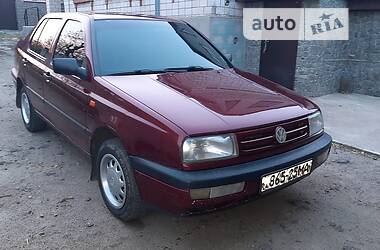 Седан Volkswagen Vento 1994 в Жашкове