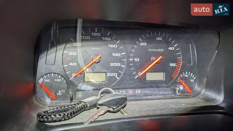 Седан Volkswagen Vento 1995 в Черкасах