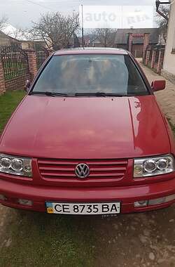 Седан Volkswagen Vento 1996 в Сторожинце