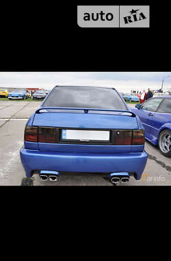 Седан Volkswagen Vento 1992 в 